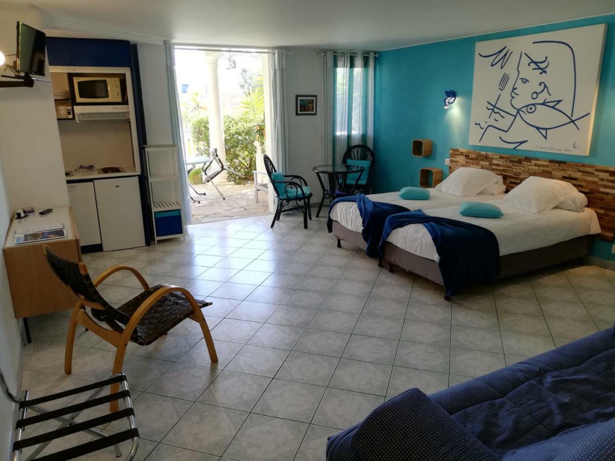 Chambre D'Hotes La Potiniere Saint-Raphaël エクステリア 写真